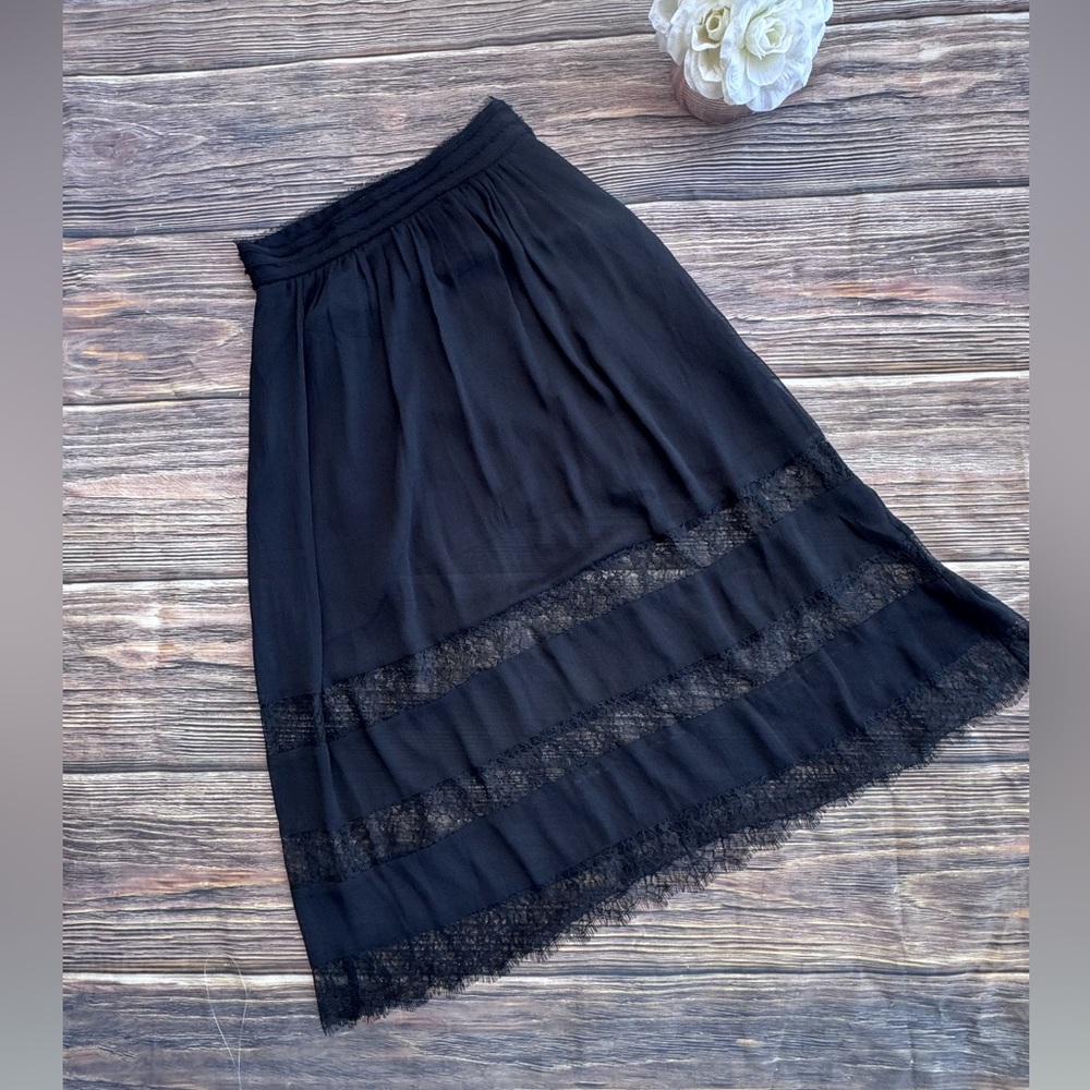 NWT H&M Women’s Black Midi Skirt with Sheer Lace Panels Size M